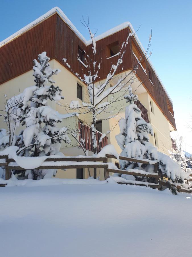 Vvf Les 7 Laux Massif De Belledonne Hotel Прапутел Екстериор снимка