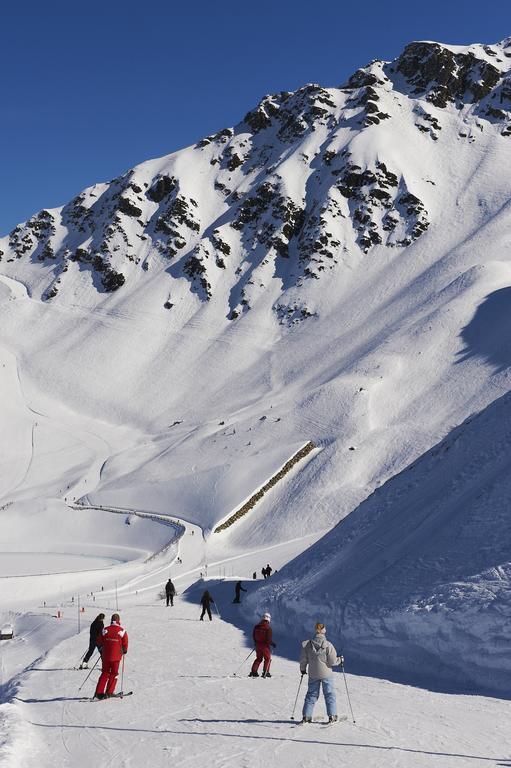 Vvf Les 7 Laux Massif De Belledonne Hotel Прапутел Екстериор снимка